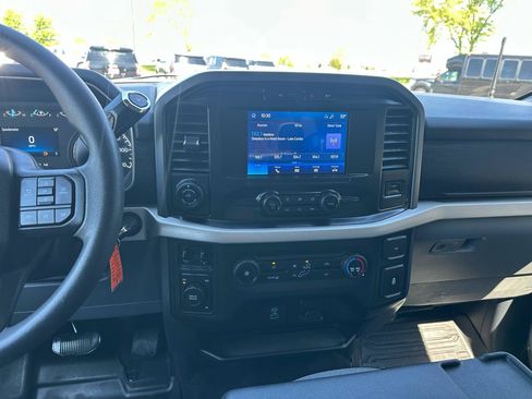 Used 2022 Ford F150 XLT w/ Trailer Tow Package AWD/4WD image 12