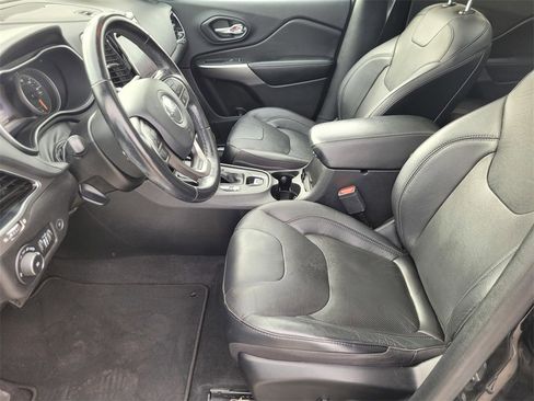 Used 2021 Jeep Cherokee High Altitude image 13