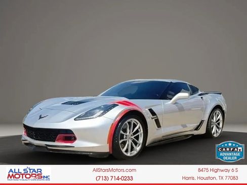 Used 2017 Chevrolet Corvette Grand Sport RWD image 3