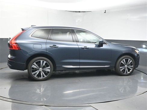 Certified 2022 Volvo XC60 B6 Inscription w/ Advanced Package image 8