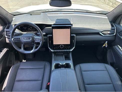 New 2025 GMC Acadia Elevation w/ Elevation Premium Package image 4