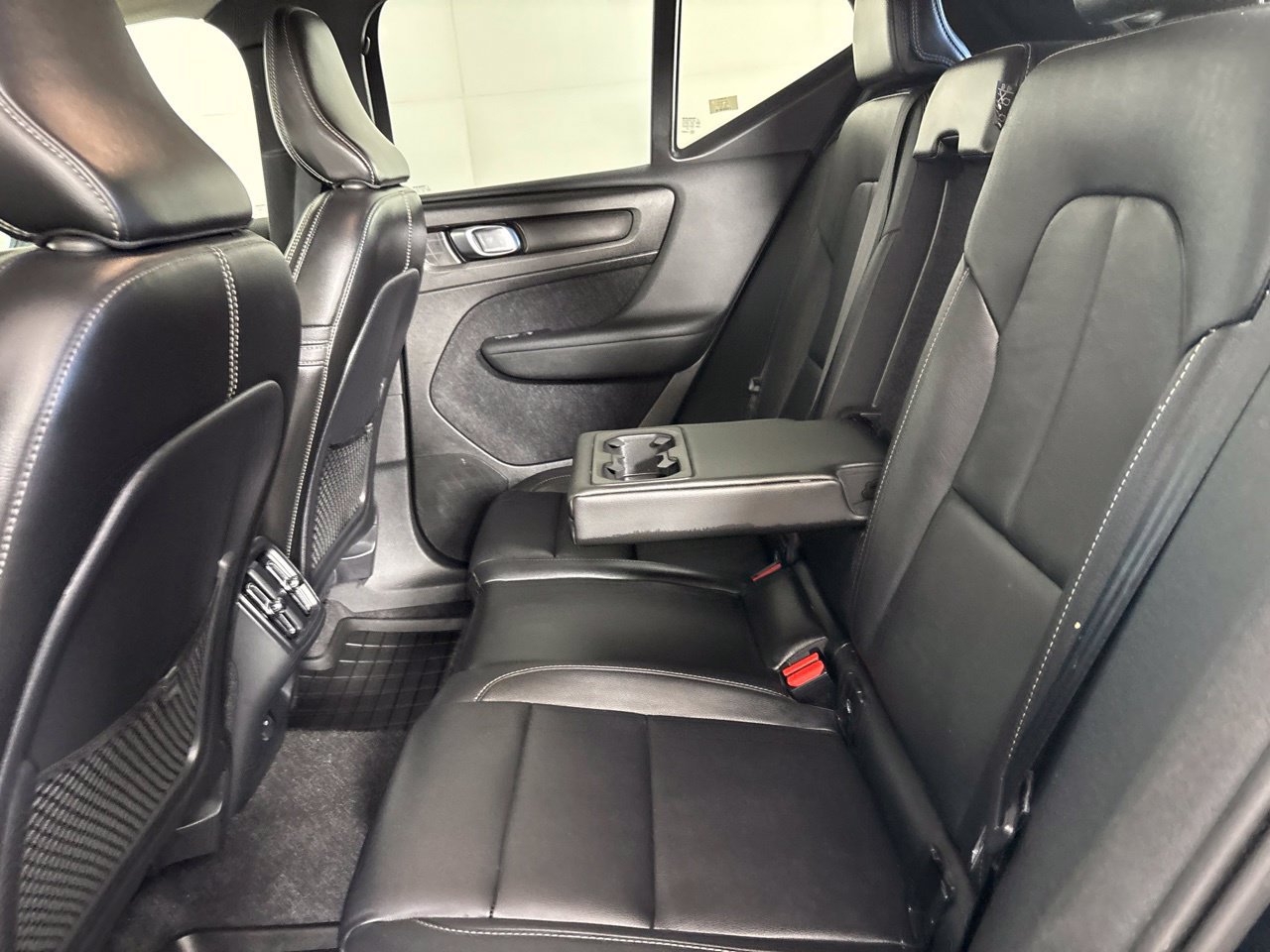 Used 2019 Volvo XC40 T5 Momentum AWD/4WD image 20
