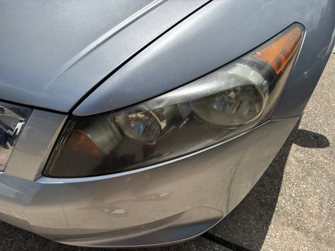 Used 2009 Honda Accord LX-P image 9