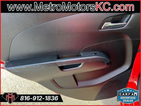 Used 2014 Chevrolet Sonic LT w/ Fun and Sun Package image 27