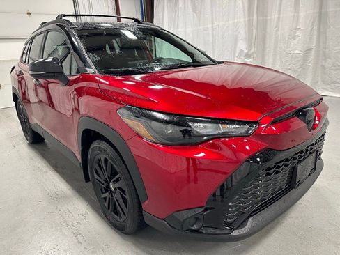 Used 2025 Toyota Corolla Cross AWD Hybrid image 1