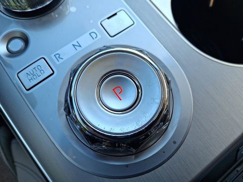 New 2026 Genesis GV70 2.5T Select AWD/4WD image 15