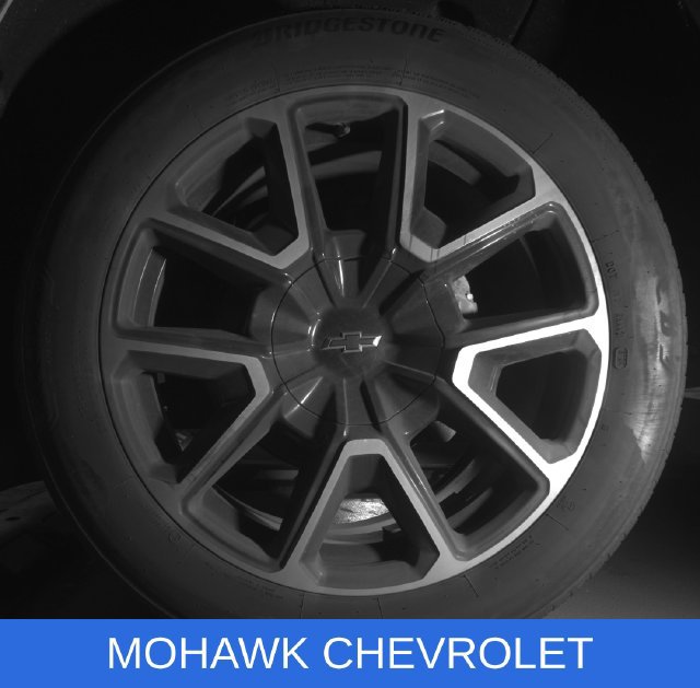 Used 2024 Chevrolet Suburban RST w/ Luxury Package AWD/4WD image 27