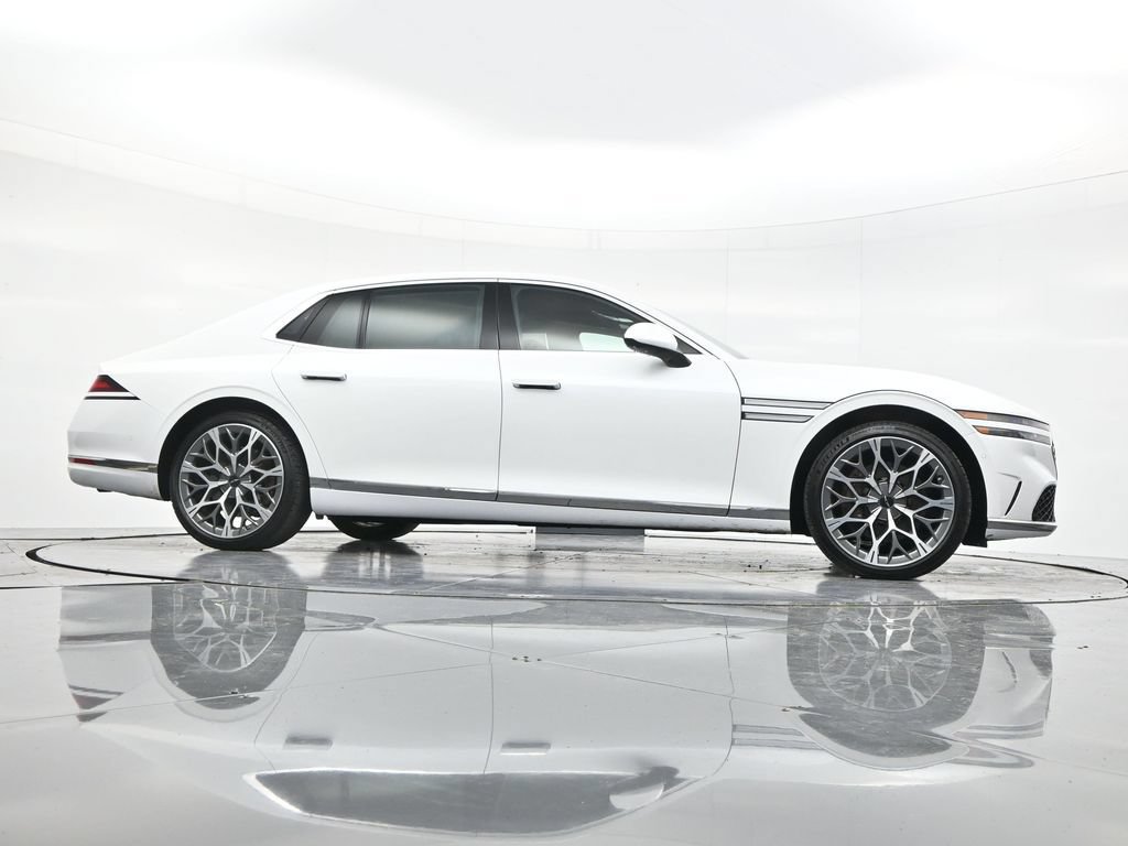 Used 2024 Genesis G90 3.5T AWD/4WD image 54