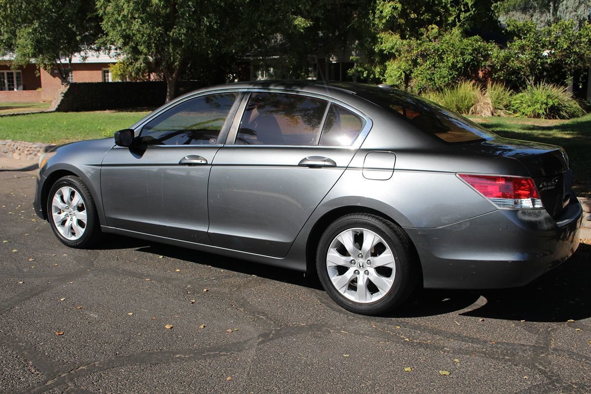 Used 2010 Honda Accord EX-L image 36
