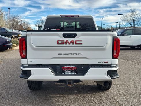 Used 2021 GMC Sierra 2500 AT4 w/ AT4 Premium Plus Package image 5