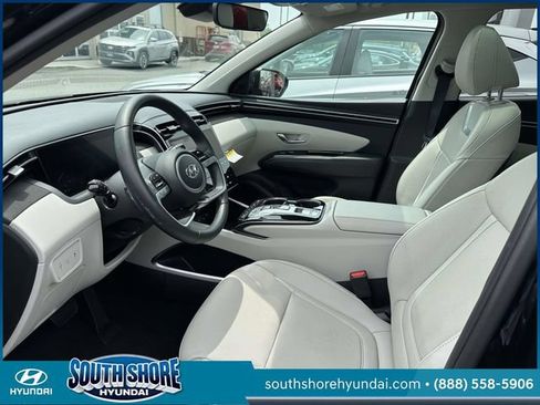 Certified 2023 Hyundai Tucson Limited AWD/4WD image 17