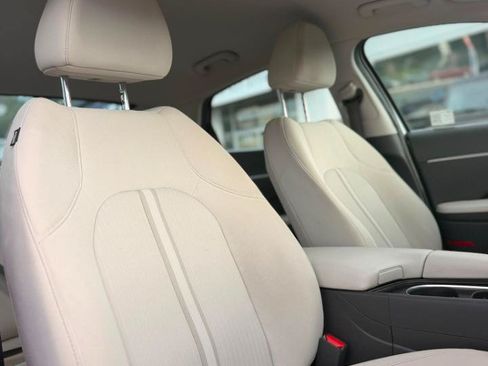 Used 2025 Hyundai Sonata SEL FWD image 13