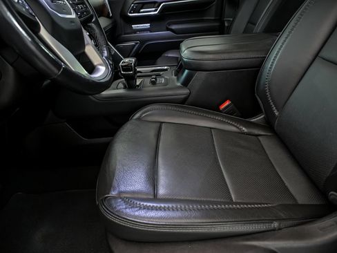 Used 2024 GMC Sierra 1500 Denali AWD/4WD image 14