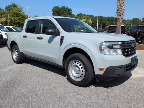 Used 2024 Ford Maverick XL FWD image 2