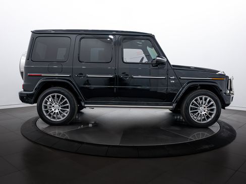 Used 2022 Mercedes-Benz G 550 image 8