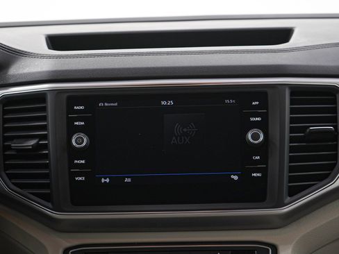 Used 2019 Volkswagen Atlas SE w/ Towing Package AWD/4WD image 16