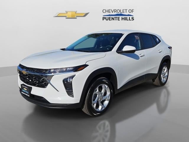 New 2026 Chevrolet Trax LS w/ LS Convenience Package FWD image 1