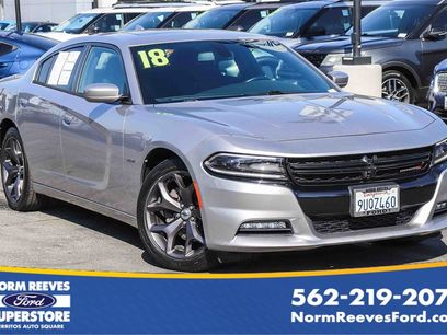 Used 2018 Dodge Charger R/T w/ Navigation & Travel Group