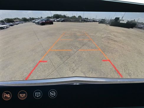 Used 2024 Cadillac Lyriq Tech RWD image 14