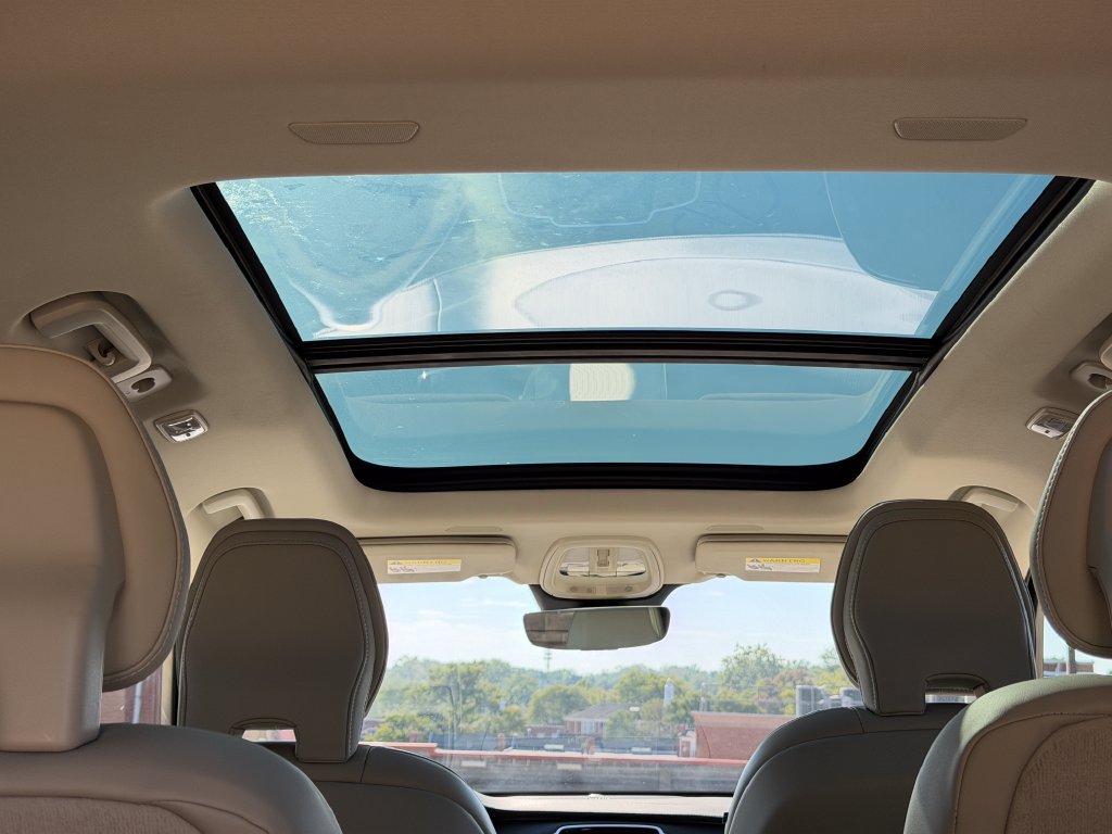 Certified 2024 Volvo XC90 B6 Ultimate AWD/4WD image 15