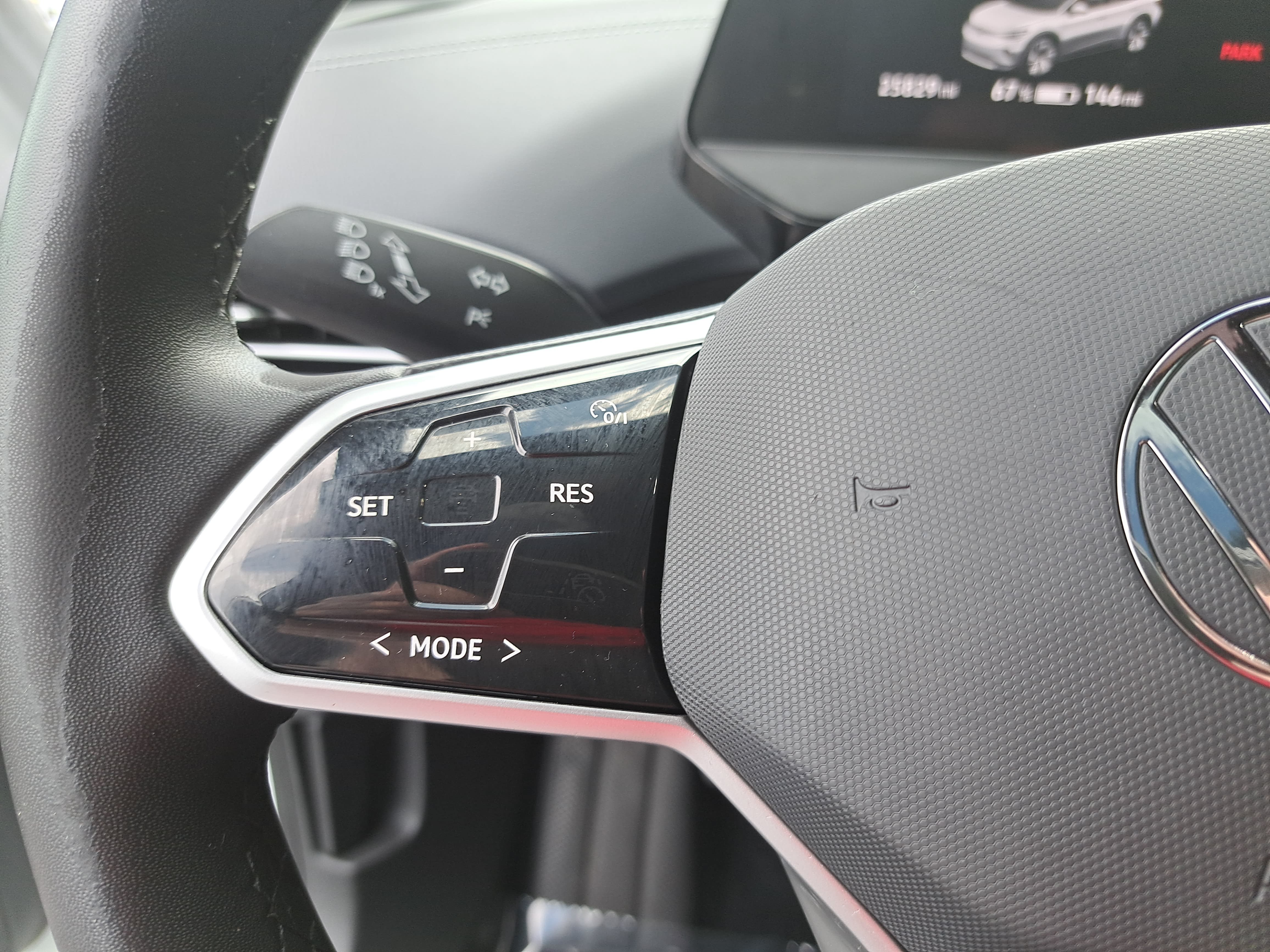Certified 2023 Volkswagen ID.4 S RWD image 18