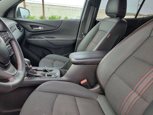 Used 2022 Chevrolet Equinox RS w/ LPO, Floor Liner Package FWD image 19