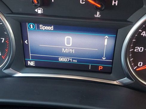 Certified 2021 GMC Acadia SLE w/ Driver Convenience Package image 23