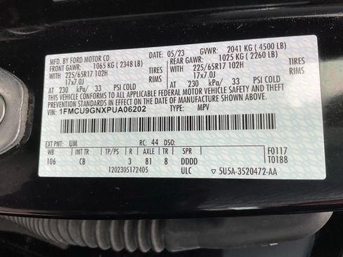 Used 2023 Ford Escape Active AWD/4WD image 46