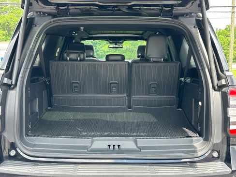 Used 2023 Ford Expedition Max Platinum AWD/4WD image 46