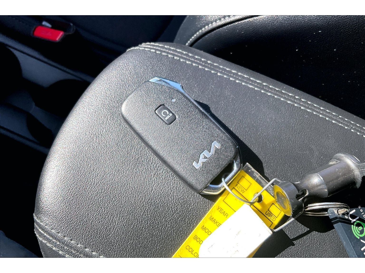 Used 2024 Kia Seltos S AWD/4WD image 14