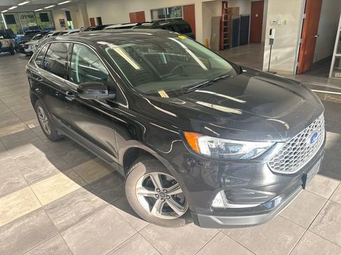 Used 2024 Ford Edge SEL w/ Convenience Package AWD/4WD image 9
