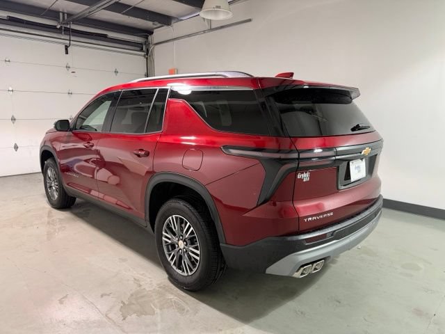 Certified 2026 Chevrolet Traverse LT FWD image 5
