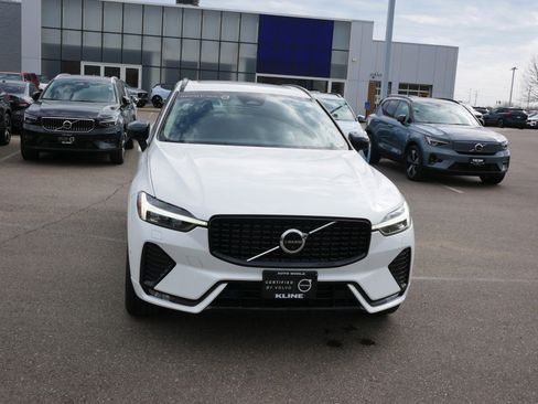 Used 2023 Volvo XC60 B5 Plus w/ Protection Package Premier AWD/4WD image 2