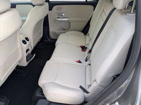 Certified 2026 Mercedes-Benz GLB 250 4MATIC image 15