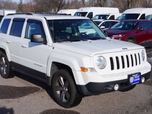 Used 2015 Jeep Patriot 4WD image 7