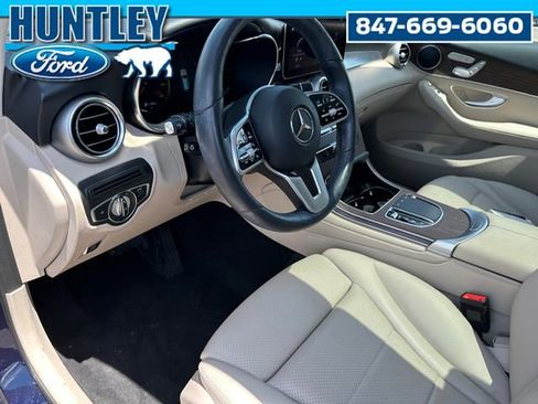Used 2022 Mercedes-Benz GLC 300 4MATIC w/ Premium Package Lite image 20
