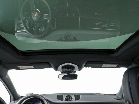 New 2026 Porsche Macan AWD/4WD image 21