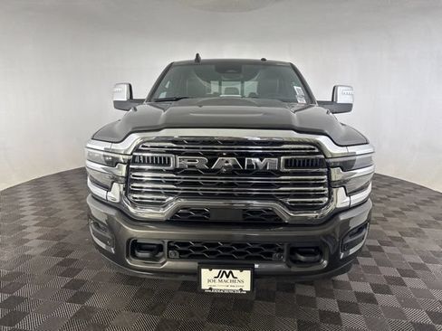 New 2025 RAM 2500 Laramie AWD/4WD image 3