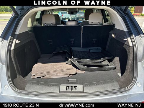 Certified 2024 Lincoln Corsair AWD image 7