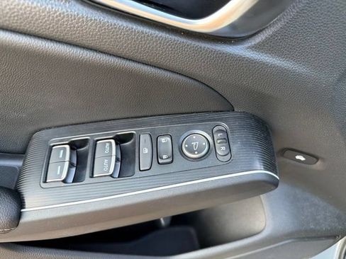 Used 2025 Honda Civic Sport image 16