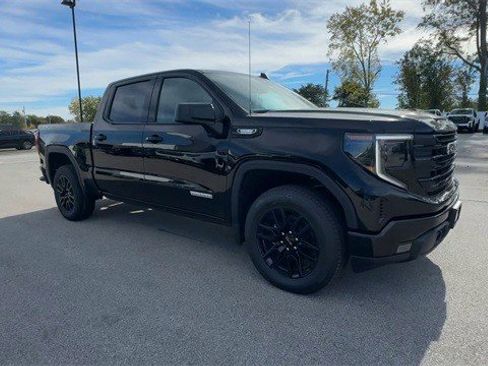 New 2026 GMC Sierra 1500 Elevation image 2