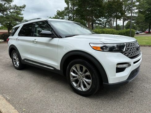 Used 2021 Ford Explorer Limited w/ Equipment Group 301A RWD image 7