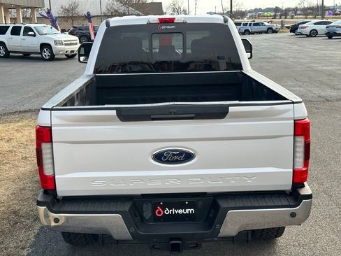 Used 2019 Ford F250 Lariat w/ Lariat Ultimate Package AWD/4WD image 6