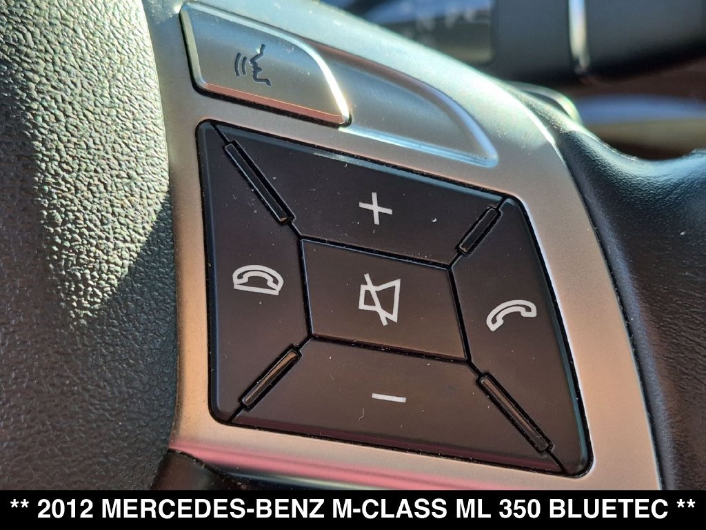 Used 2012 Mercedes-Benz ML 350 BlueTEC 4MATIC image 7