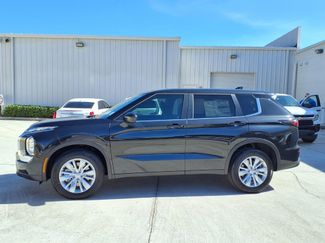Used 2026 Mitsubishi Outlander ES FWD video 2