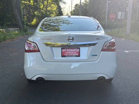 Used 2013 Nissan Altima 2.5 SV FWD image 7