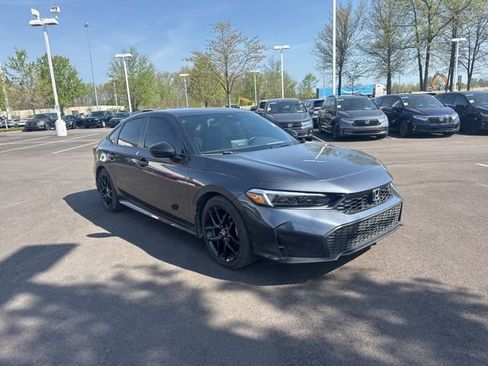 Used 2025 Honda Civic Sport image 5