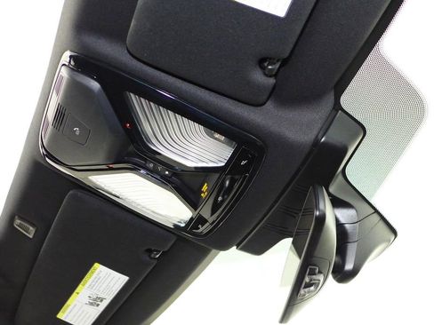 Used 2022 BMW 530i w/ Convenience Package image 16