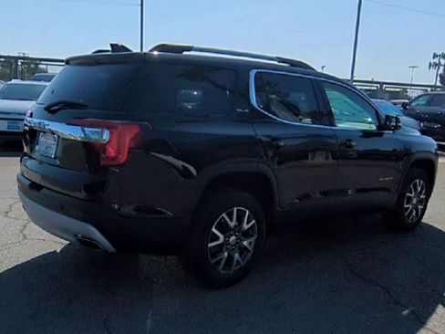 Used 2022 GMC Acadia SLE w/ Driver Convenience Package image 8