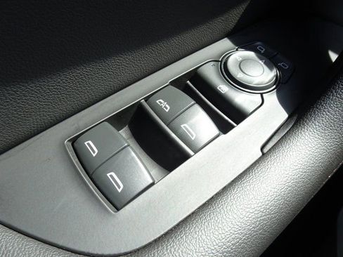 Certified 2023 Chevrolet Blazer RS w/ Enhanced Convenience Package image 23